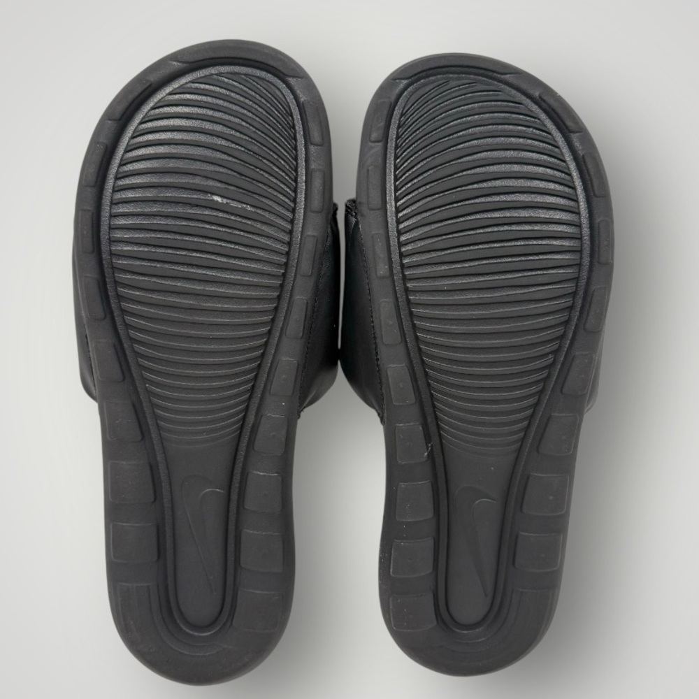 Men’s Nike Victori One slide sandals size 13 - Picture 4 of 5
